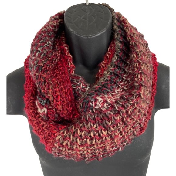 Collection Eighteen Multicolor Infinity Crochet Scarf - Picture 2 of 10